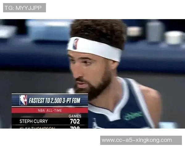 克莱兴奋拿到比赛用球期待三分球里程碑的到来